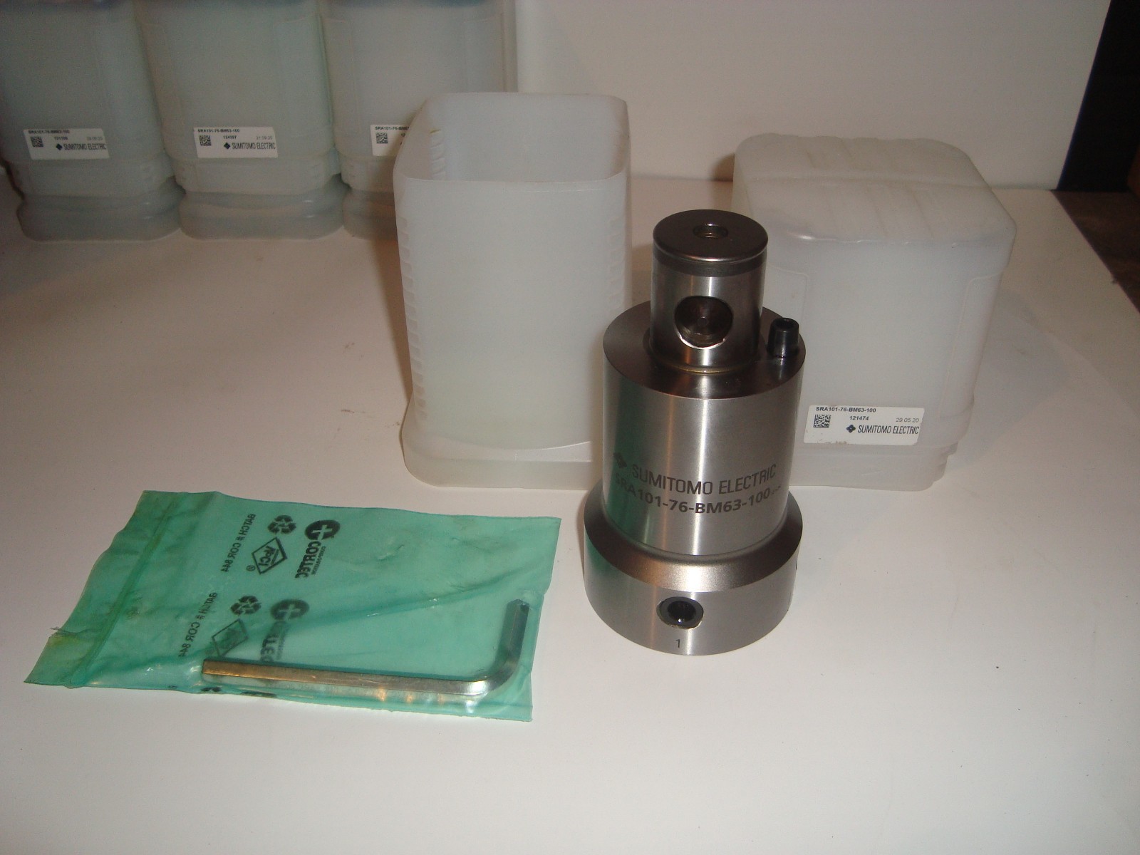 Brand New. Sumitomo Electric SRA101-76-BM63-100. 4 Available. 100% Guaranteed.