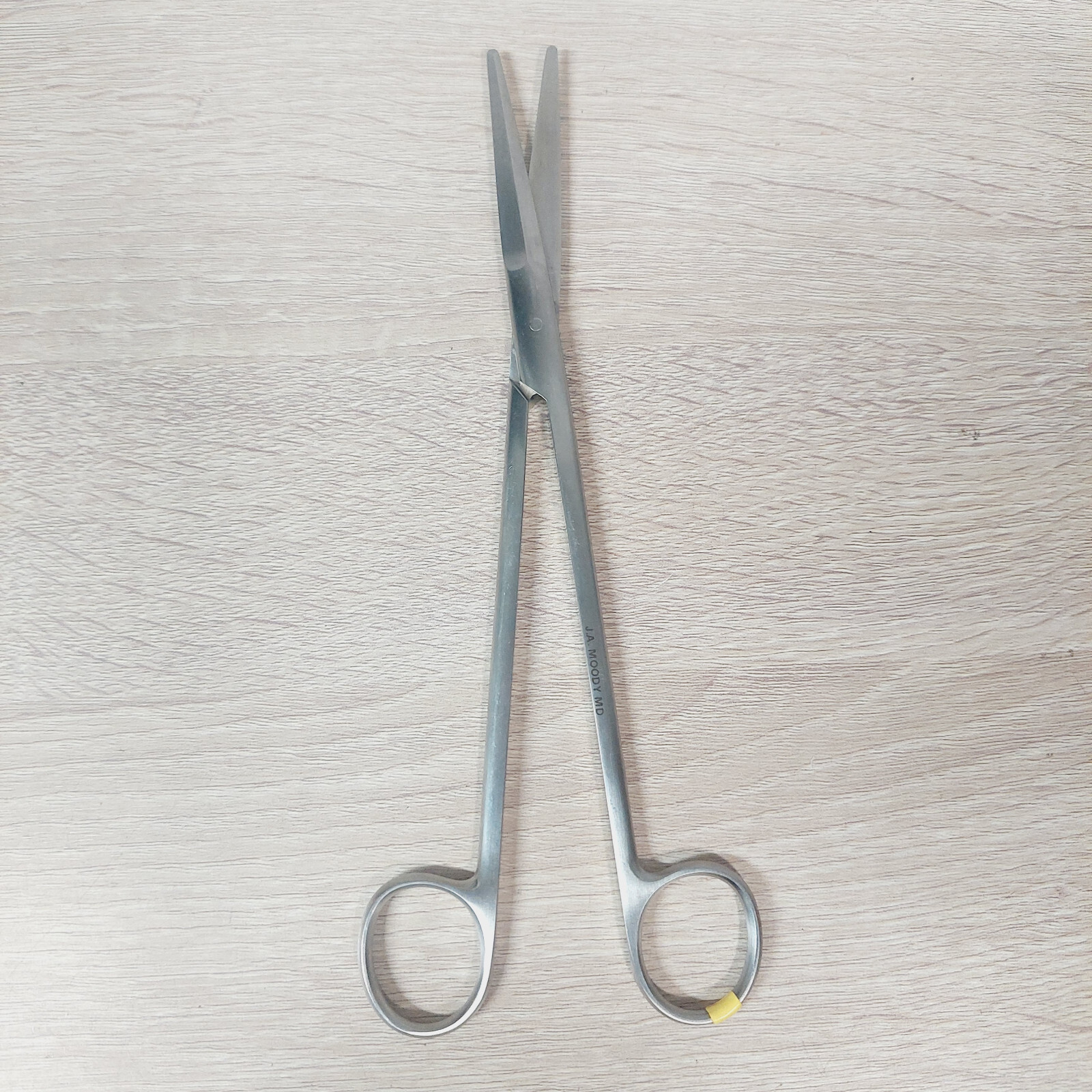 Miltex of Germany Gorney Face Lift Scissors 7-3/4″ (197mm) Straigh 21-607 – Used