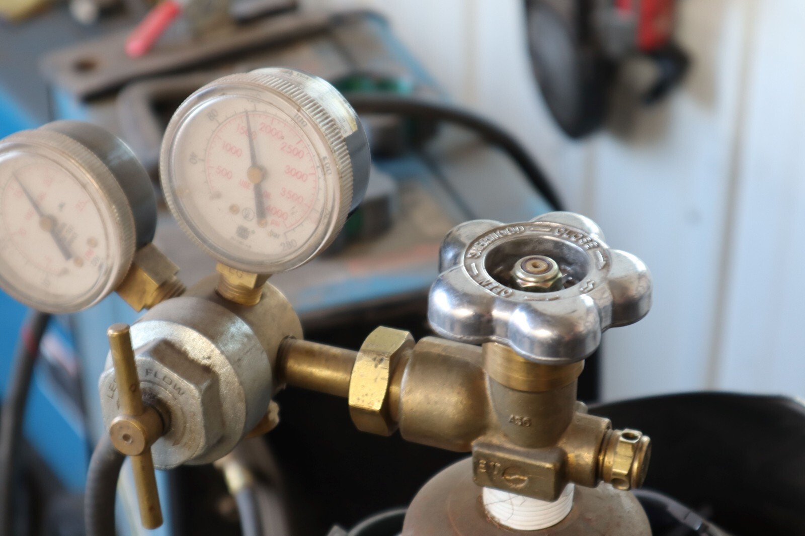 Open/Closed Indicator for Gas Valve Cylinder (One size fits all: 5, 6, 8 knobs)