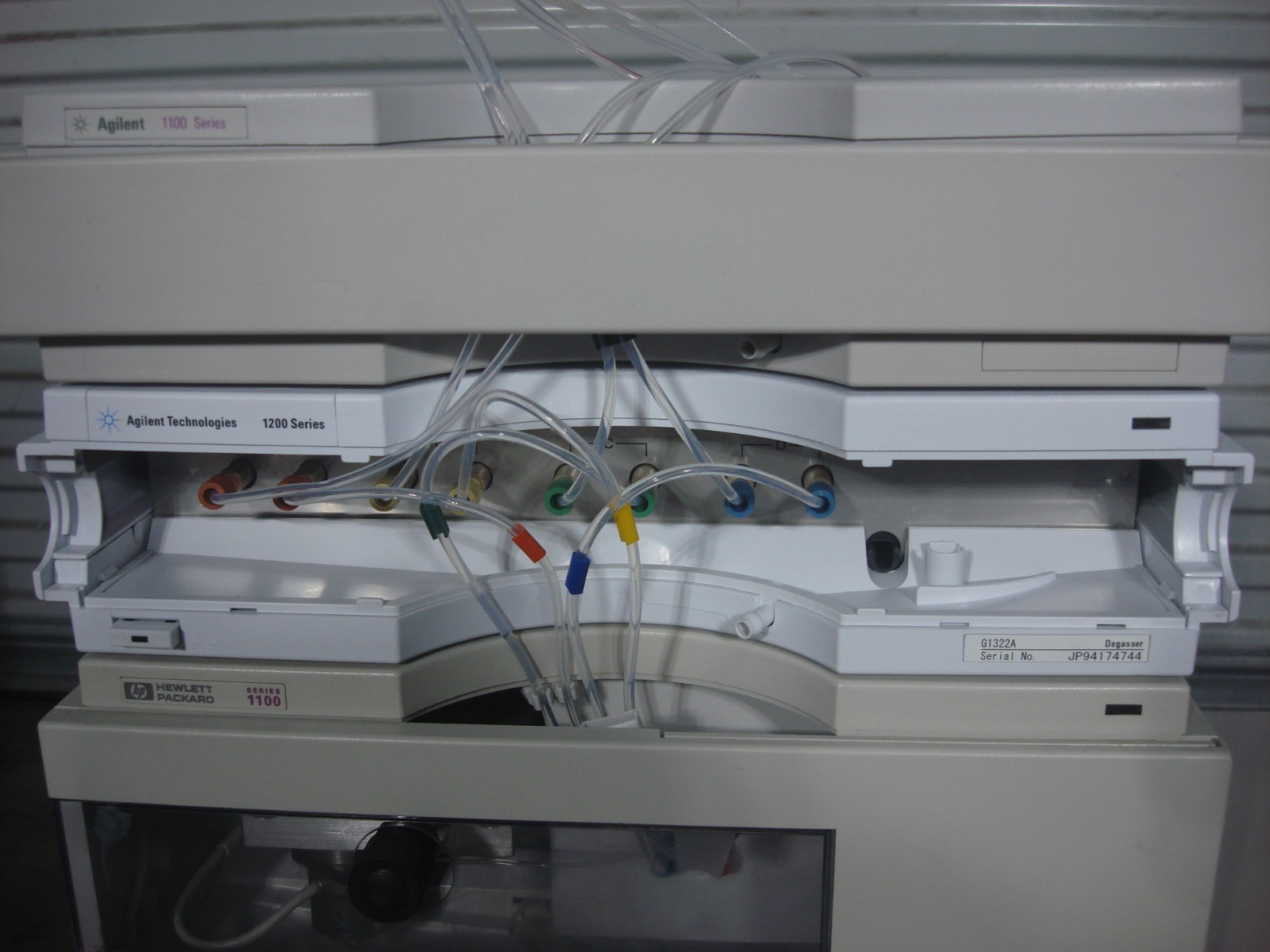 Agilent HP 1100 Series HPLC System G1329A G1311A G1314A G1316A G1330B G1322A