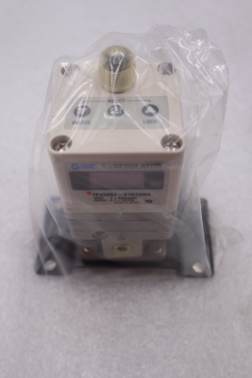 NEW SMC ITV2051-01N3BN4 Solenoid Regulator STOCK K-2407
