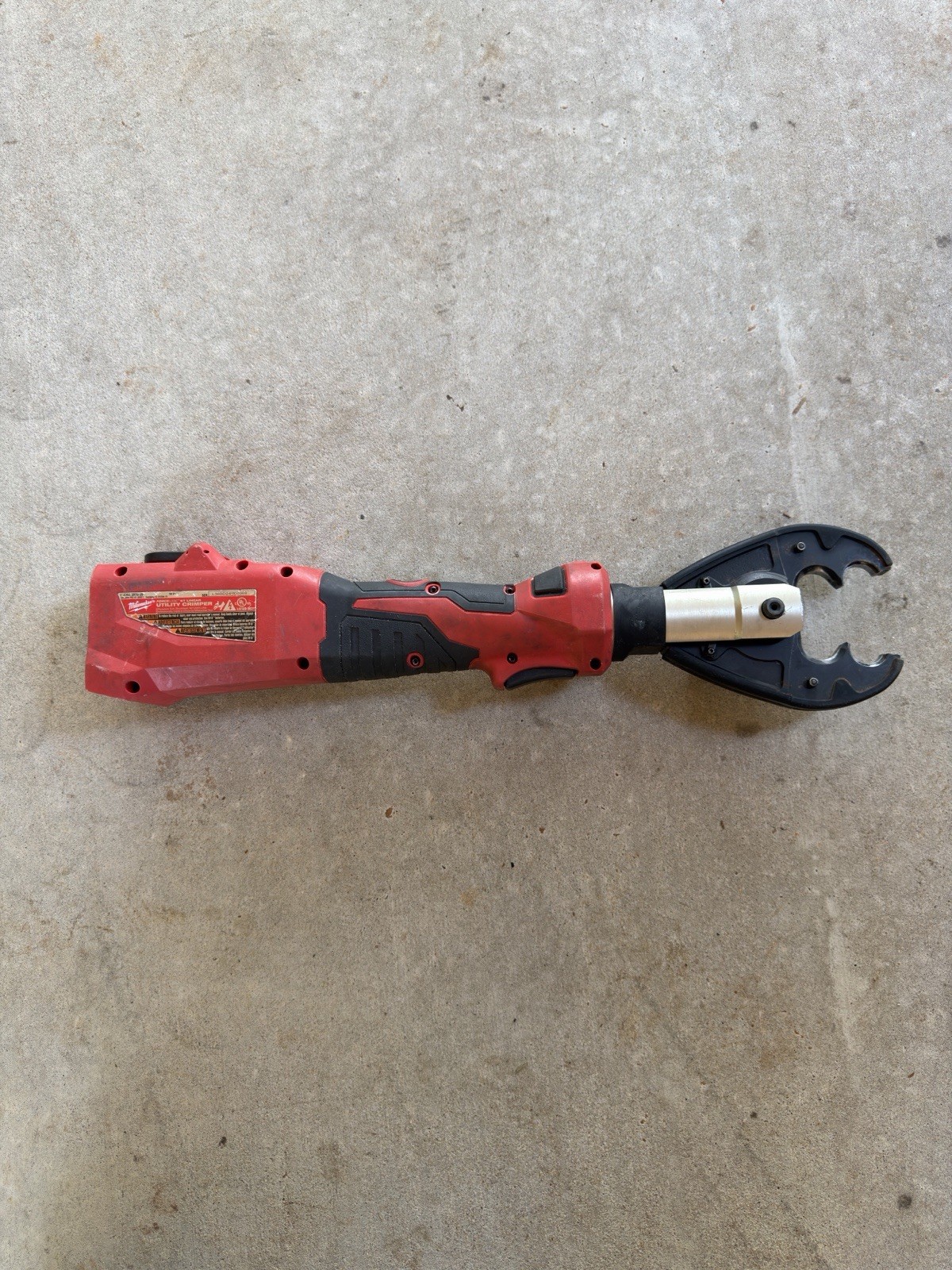 Milwaukee M18 FORCE LOGIC ONE-KEY LINEAR UTILITY CRIMPER w/ XC 3.0 Battery,Bag
