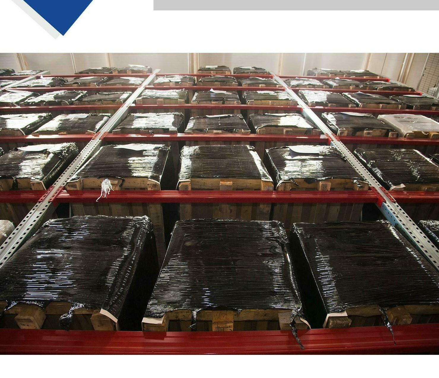 80 GAUGE – 4 Rolls Black Shrink Wrap Stretch Film 18″ X 1000′ Total 4000 FT