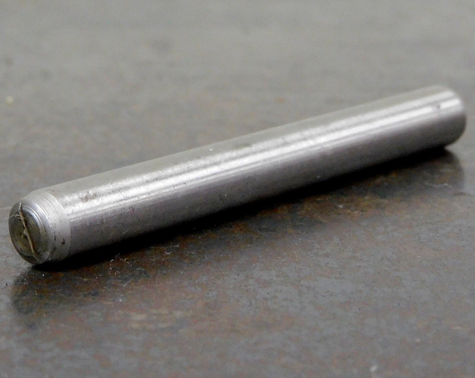Fastenal – 42-449-7525 M8 x 70 Pull Dowel Pin Large Lot ( 3.4 lbs )