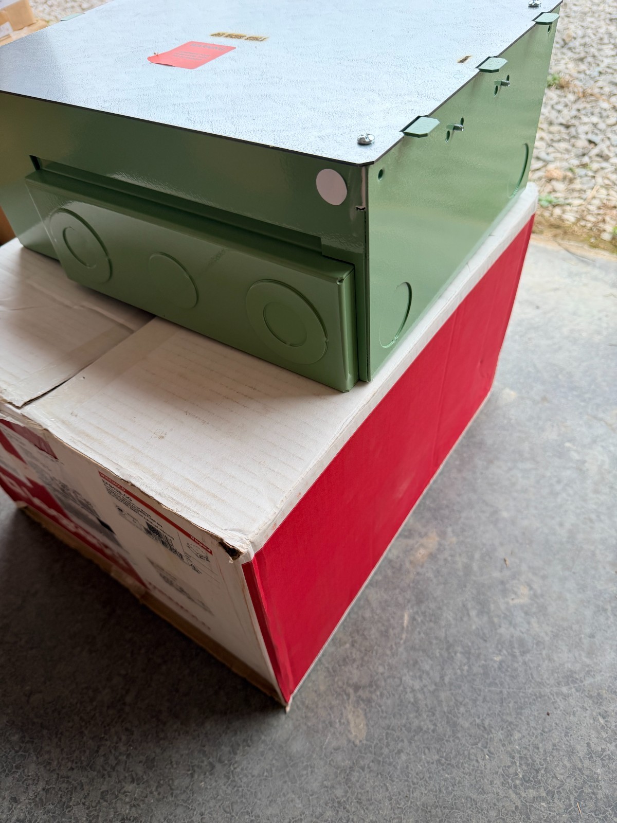 Brand New Legrand Wiremold EFB10S-OG 10 Gang Floor Box