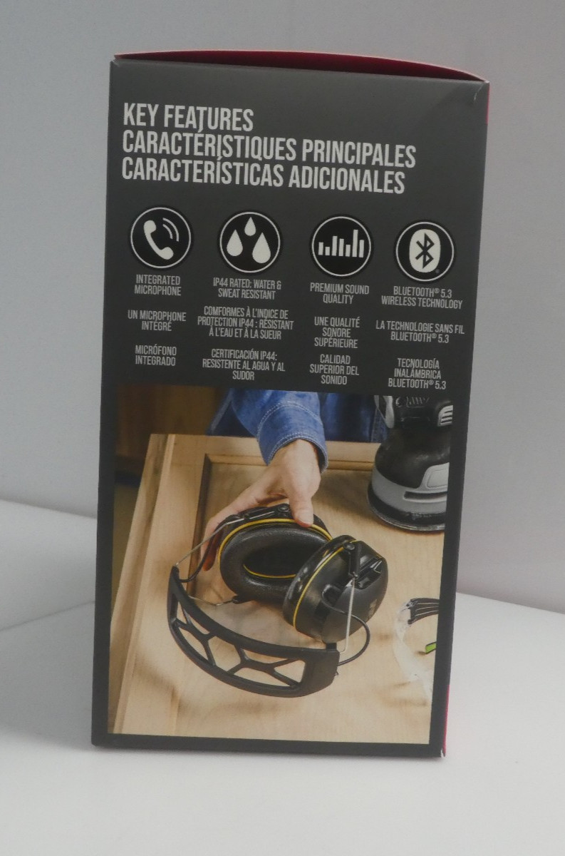 3M WorkTunes Connect Wireless Hearing Protector 90570-DC DAMAGED BOX
