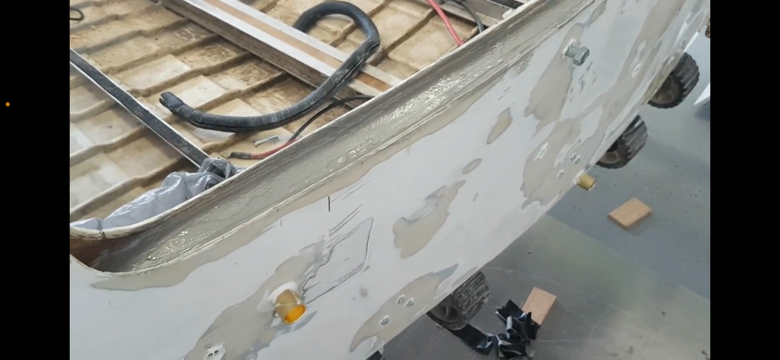 Ceramic Transom Pour for Transom Repairs Docks Power Boats Engine Mounting Wood