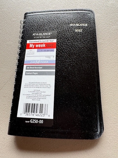 2027 At-A-Glance DayMinder G250-00 Weekly Appointment Book, 3-1/2 x 6″