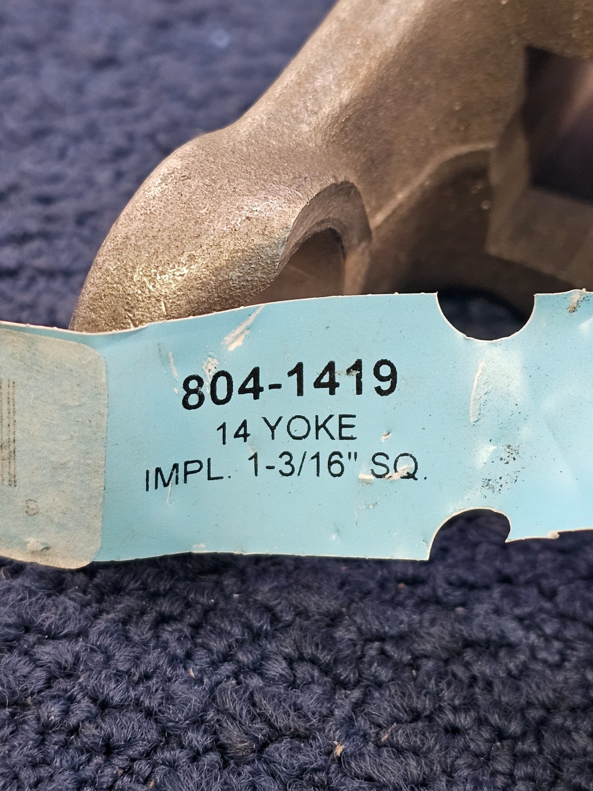 Weasler 804-1419: 1-3/16″ Square Bore 14 Yoke