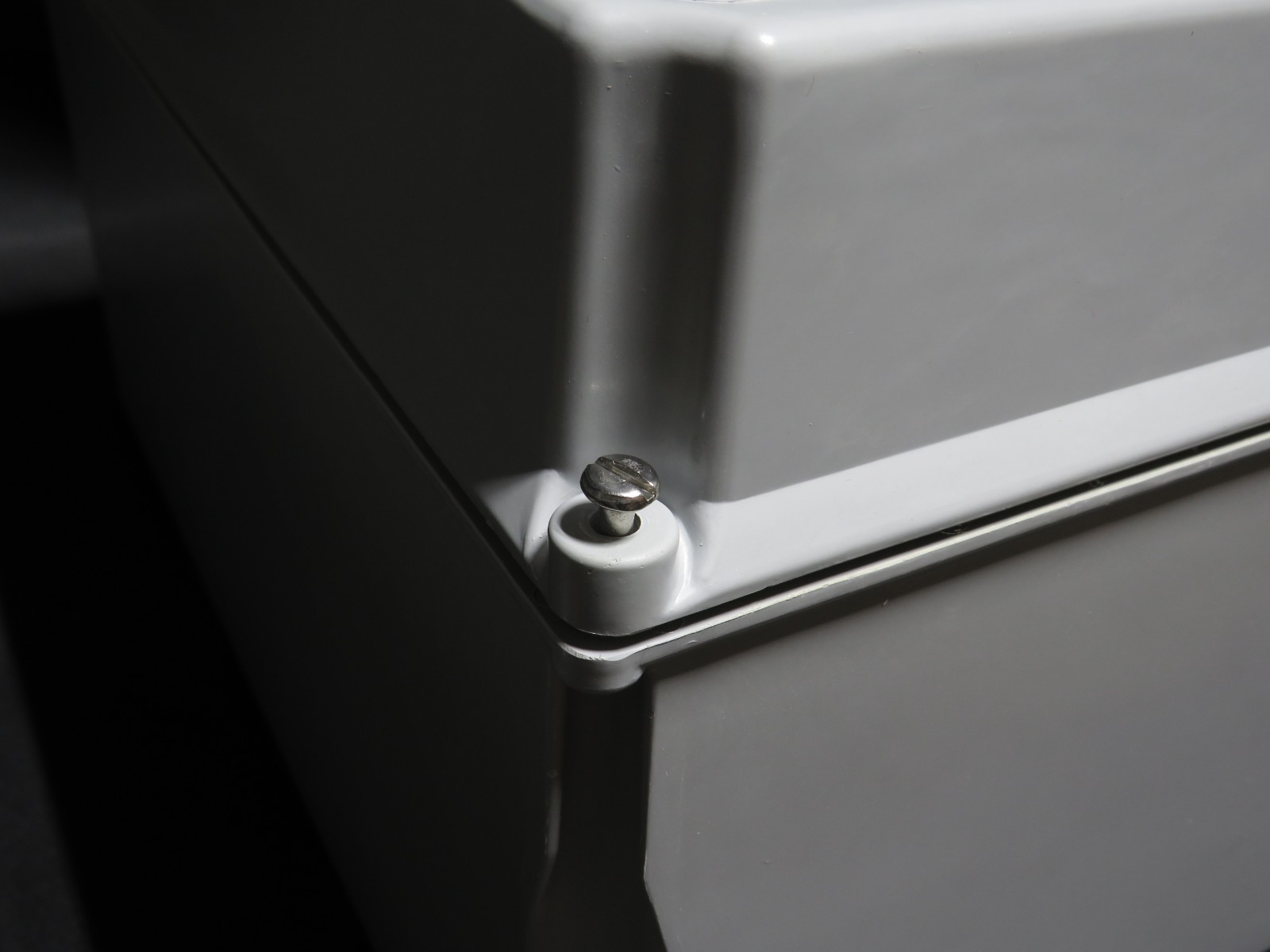 Hoffman A181610CHSCFGW Continuous Hinge Window Cover Enclosure 4X 18x16x10 [CTD]