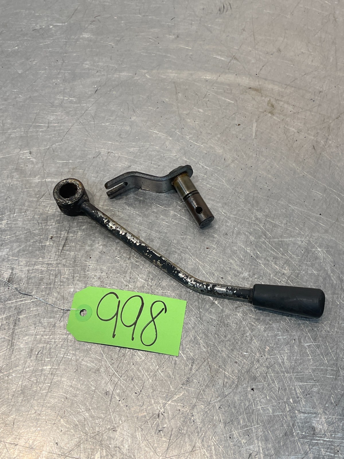 Iseki TS1610 Tractor Lever & Arm