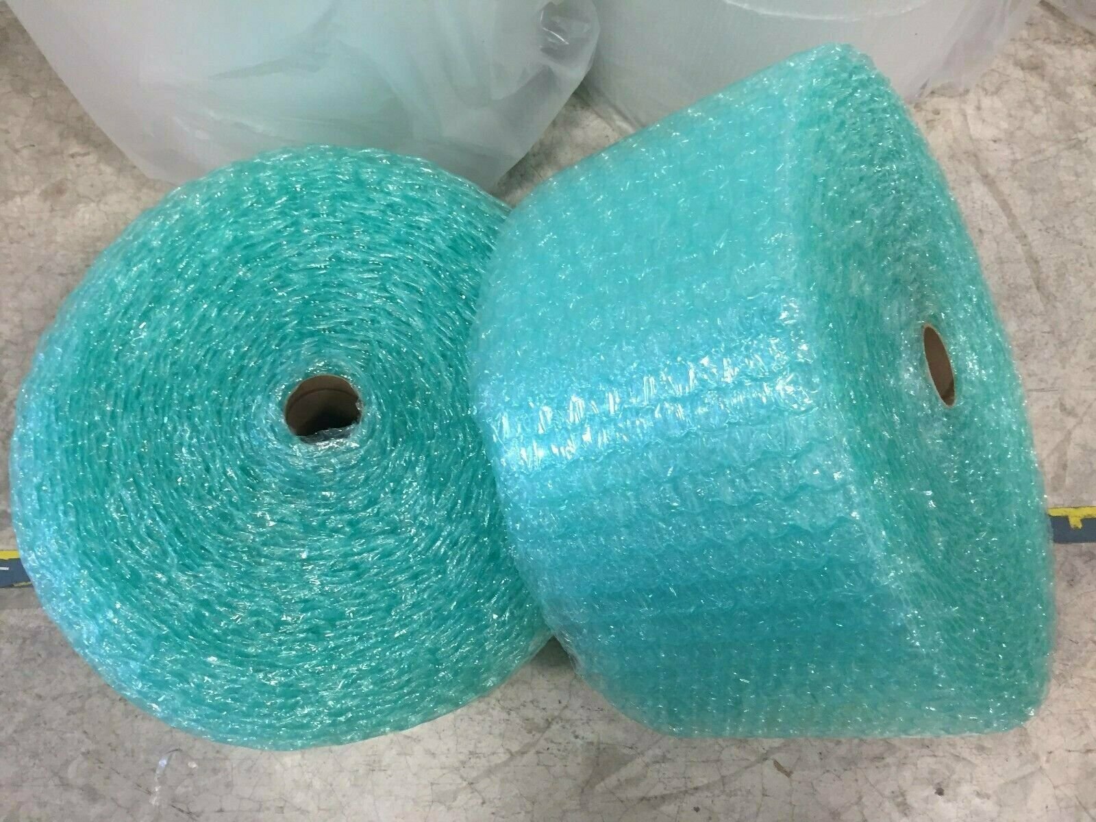 ZV 1/2″ x 12″ x 125′ 125FT Large Recycled Bubble Padding Cushioning Wrap Roll