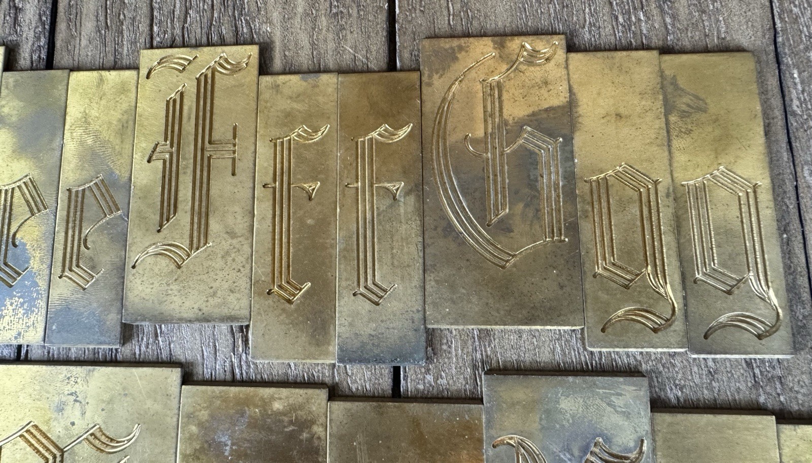 Vintage Complete A-Z Old English Engraving Font Plates Templates With Boxes
