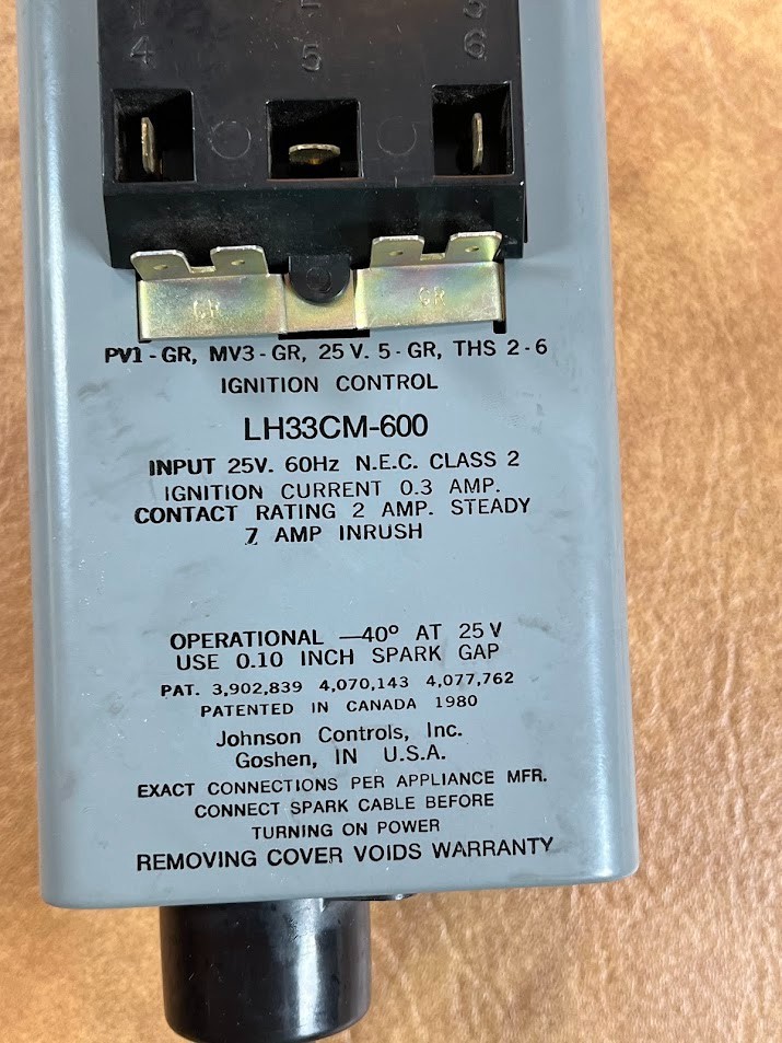 Carrier LH33CM600 Ignition Control Module Johnson Controls