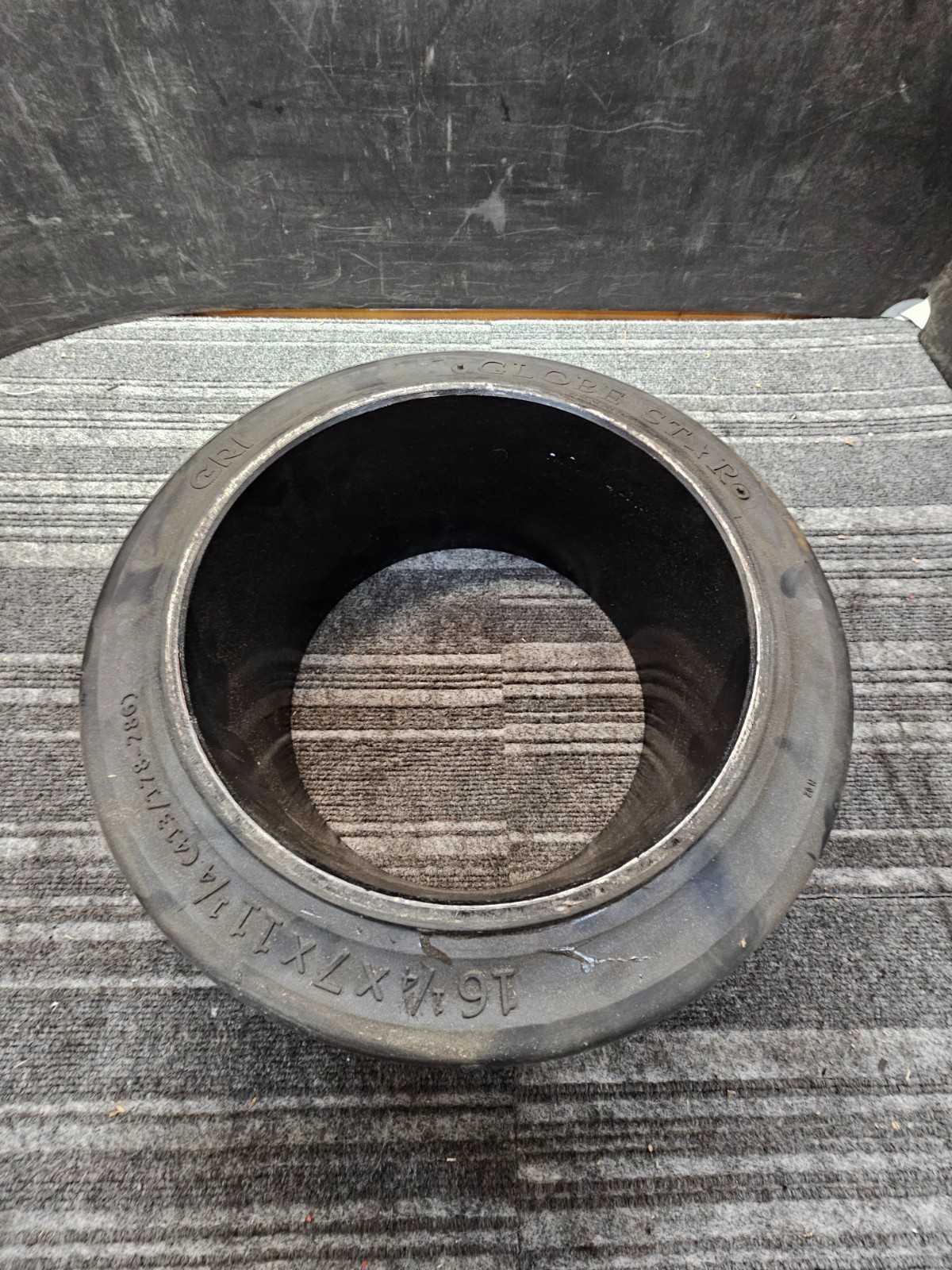 (QTY 2) Globe Star Smooth Press On Forklift Tire 16-1/4x7x11-1/4 (413/178-286)
