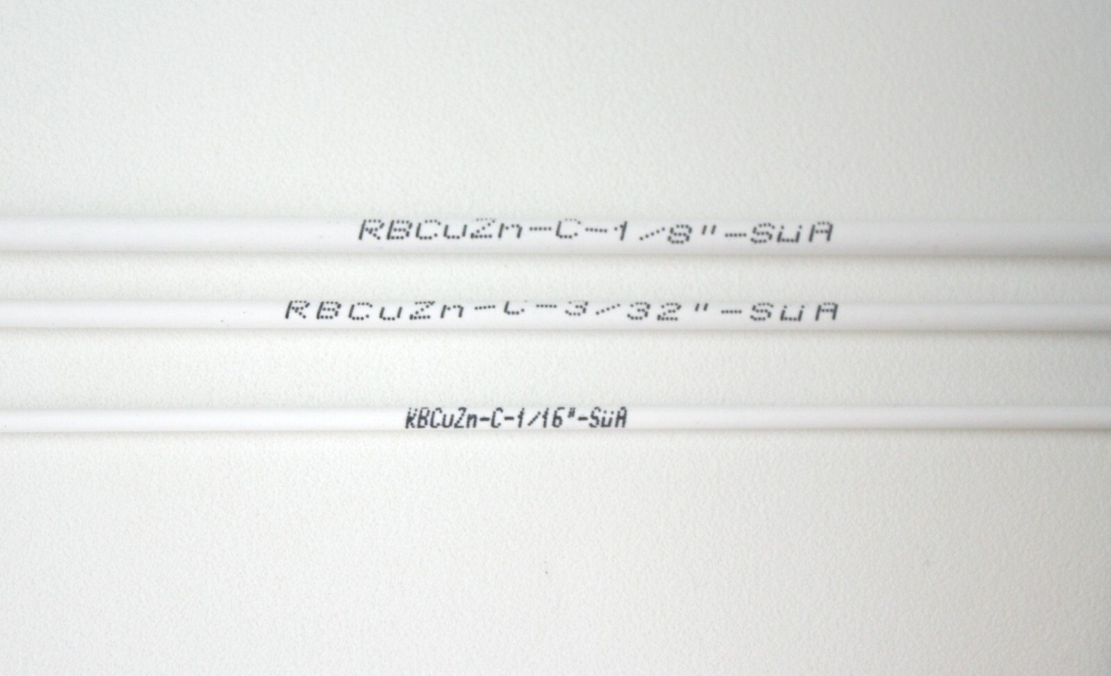 SÜA – RBCuZn-C – Low-Fuming Bronze Brazing Rod – Flux Coated – 18″ x 1/8″