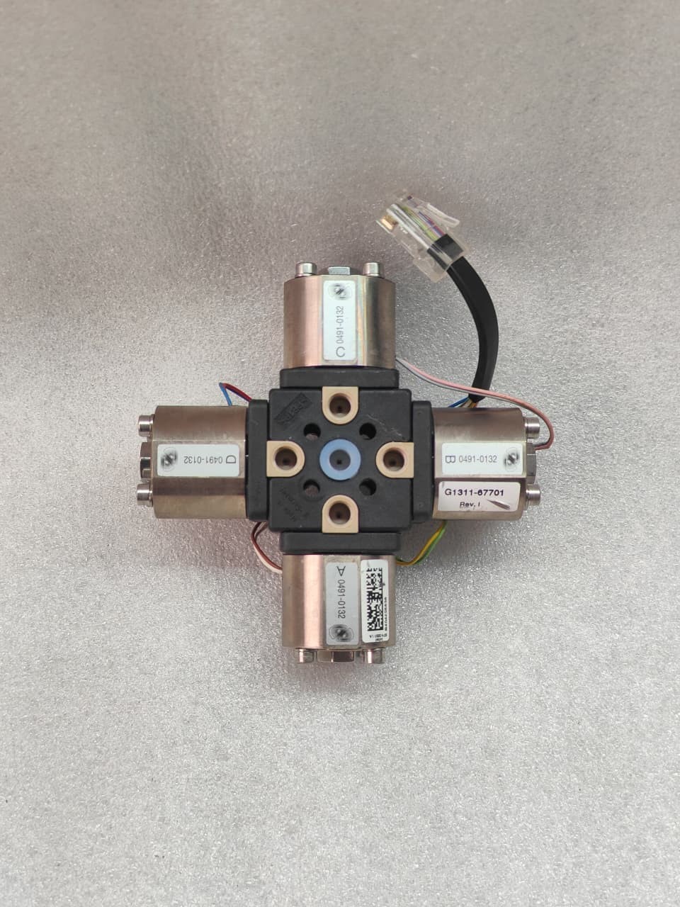 AGILENT TECHNOLOGIES G1311-67701 MCGV MULTI CHANNEL GRADIENT VALVE ASSY REV:I