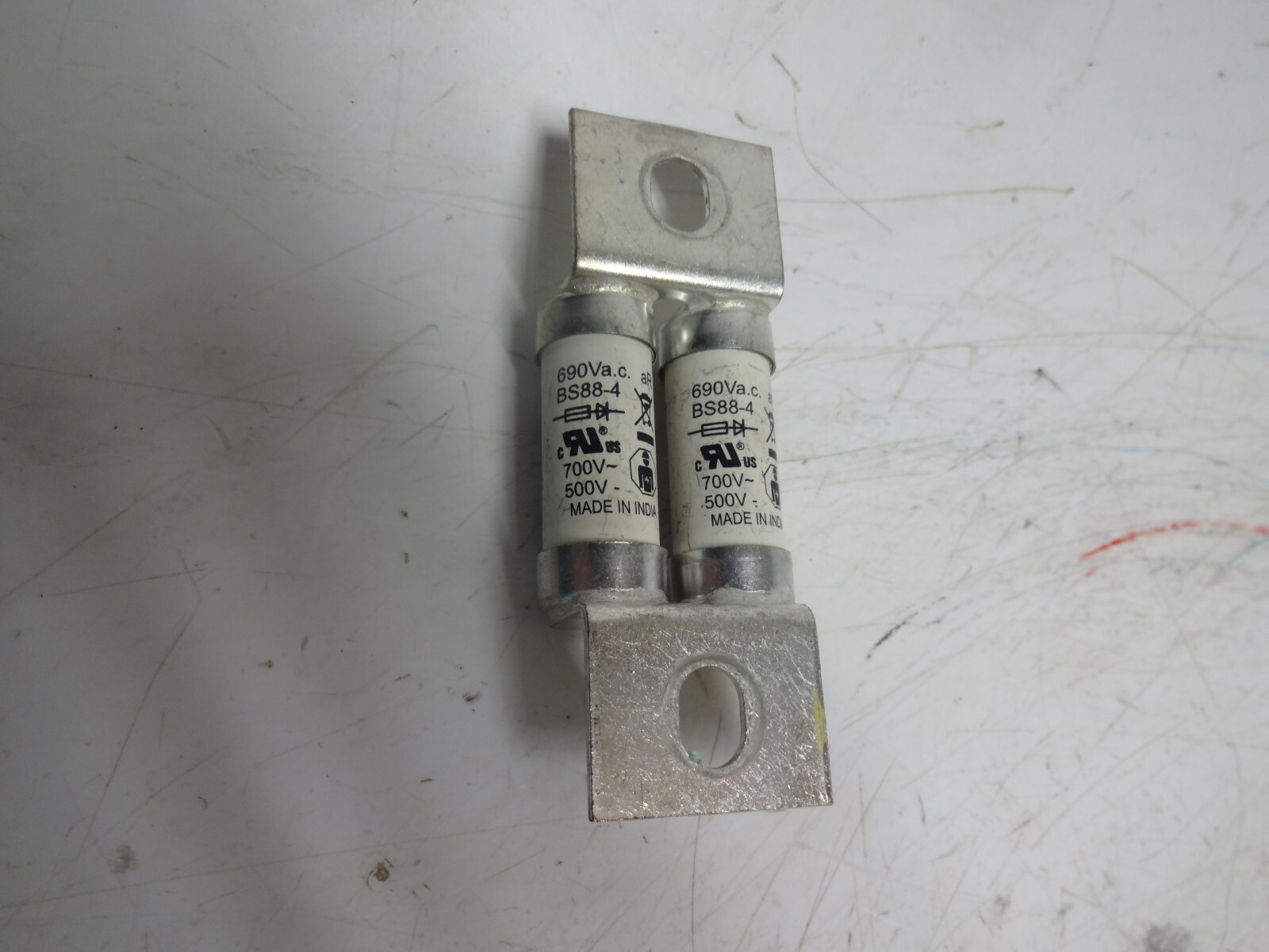 Eaton Bussmann BS88-4 120FEE Semiconductor Fuse 690V BS88:4 700V-500V 120A