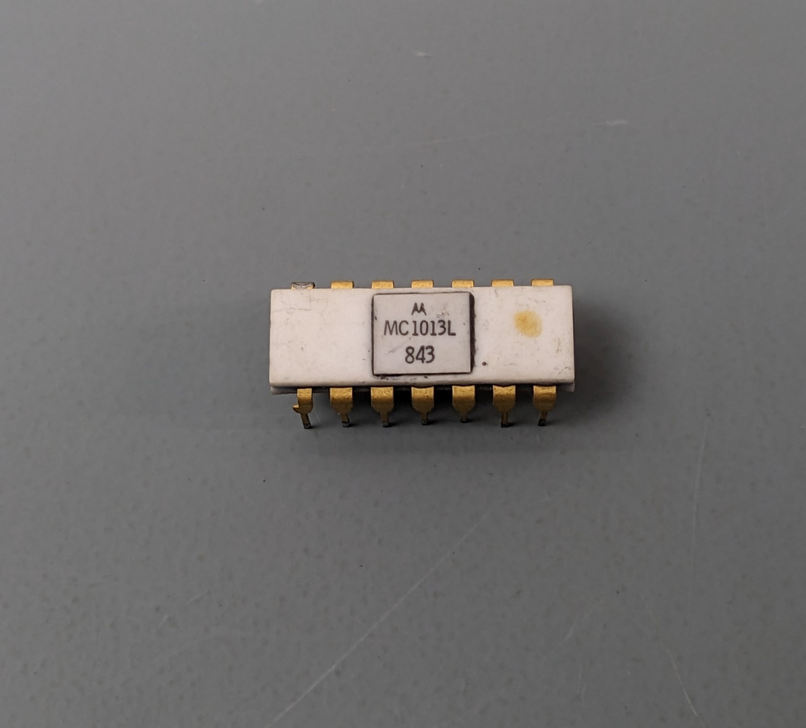 (3) MC1013L AC-Coupled J-K Flip-Flop IC (Gold MECL II, 85 MHz) SOLDER PULLS