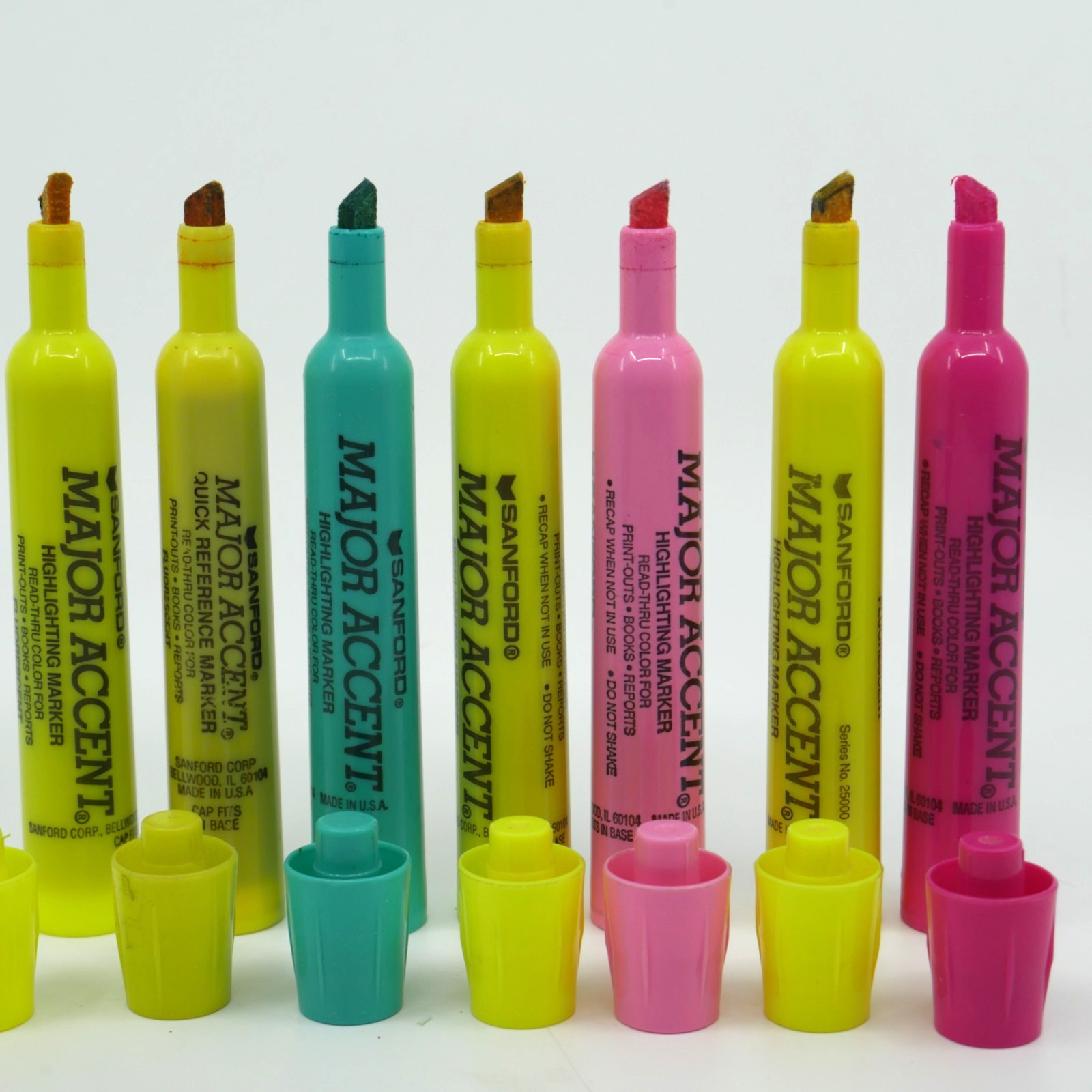 7 Vintage Sanford Major Accent Highlighters set Broad Point hot pink blue yellow