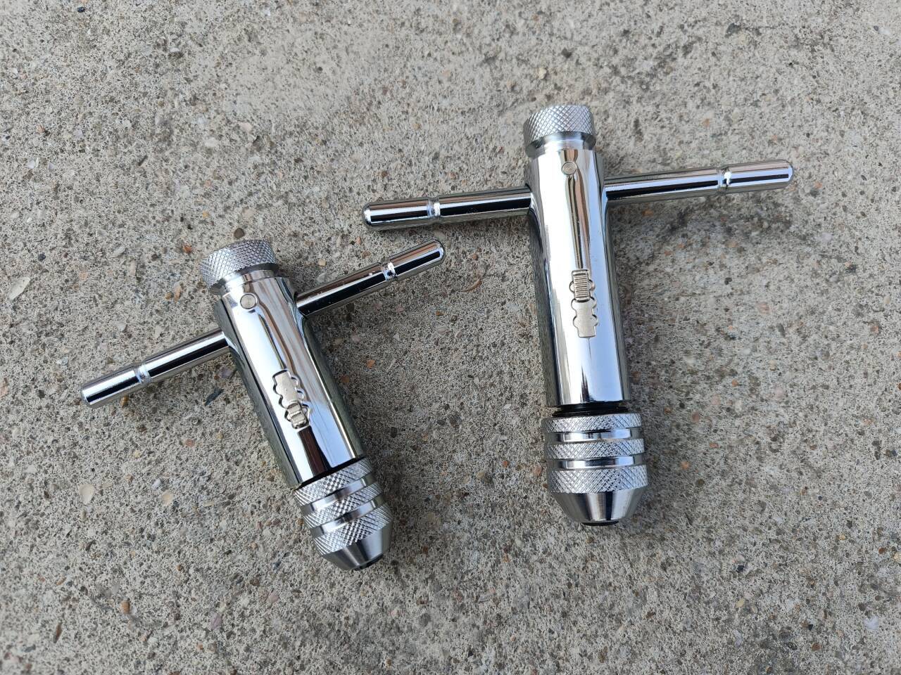 US Stock 2Pcs Ratchet T Handle Tap Wrench, Adjustable Bar Holder Ratcheting Tap