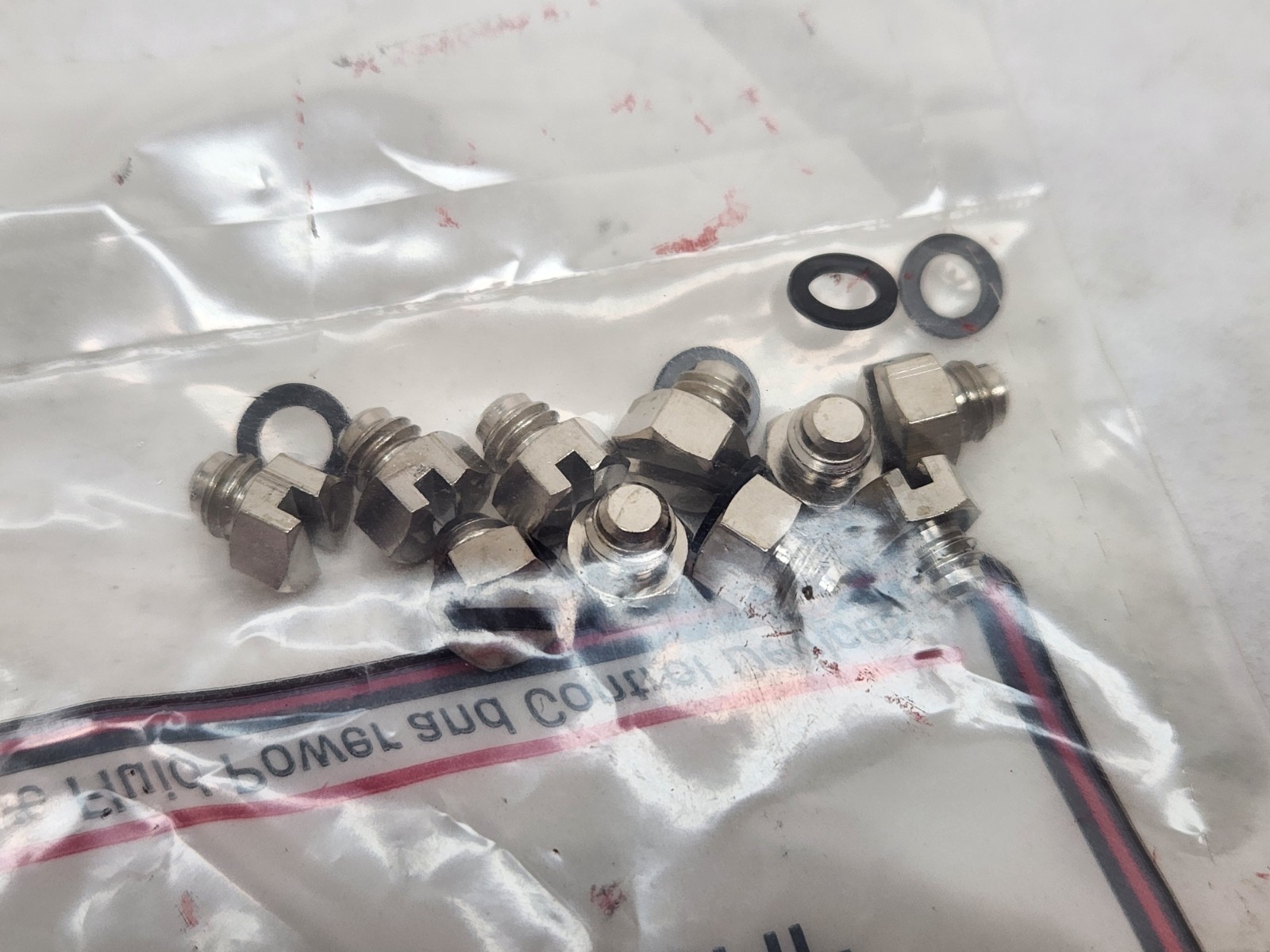 50 pcs (5 packs) of CLIPPARD MINIMATIC #10-32 SCREW PLUG 11755-ENP