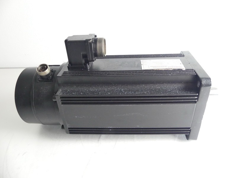 Indramat MAC090B-0-JD-2-C / 110-A-1 Three Phase Servo Motor SN: 42433