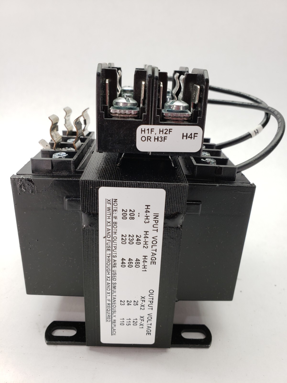 Eaton C0100E5EFB Eaton Type MTE industrial control transformer