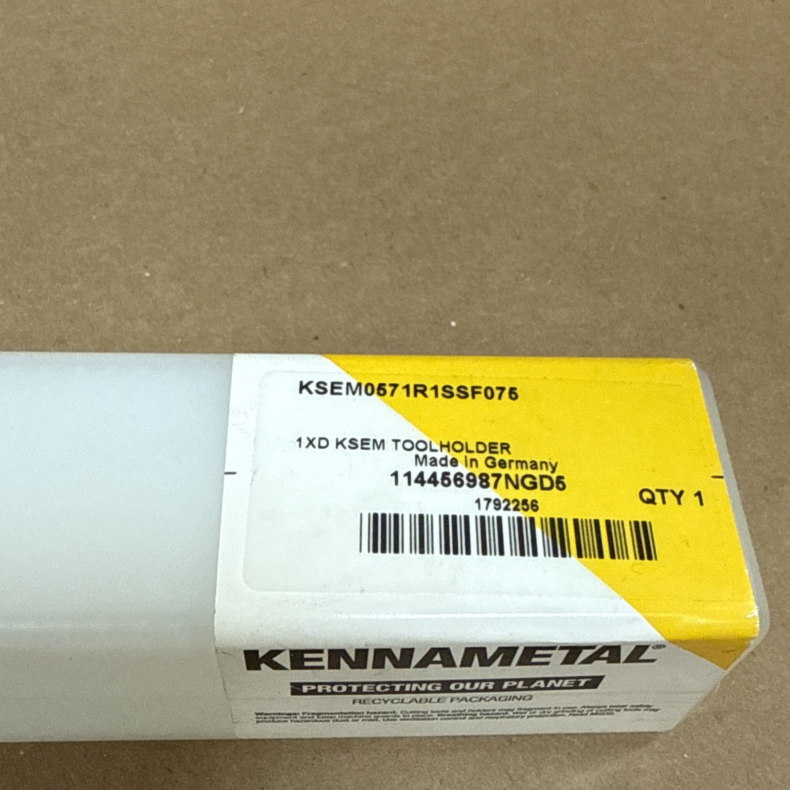 NEW KENNAMETAL KSEM0571R1SSF075 1xD Indexable Drill Body KSEM .578-.61”