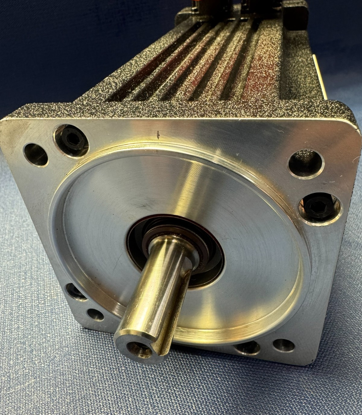 Kollmorgen – BH-222-E-61 – Goldline BH Series-AC Brushless Servomotor – 7000 RPM