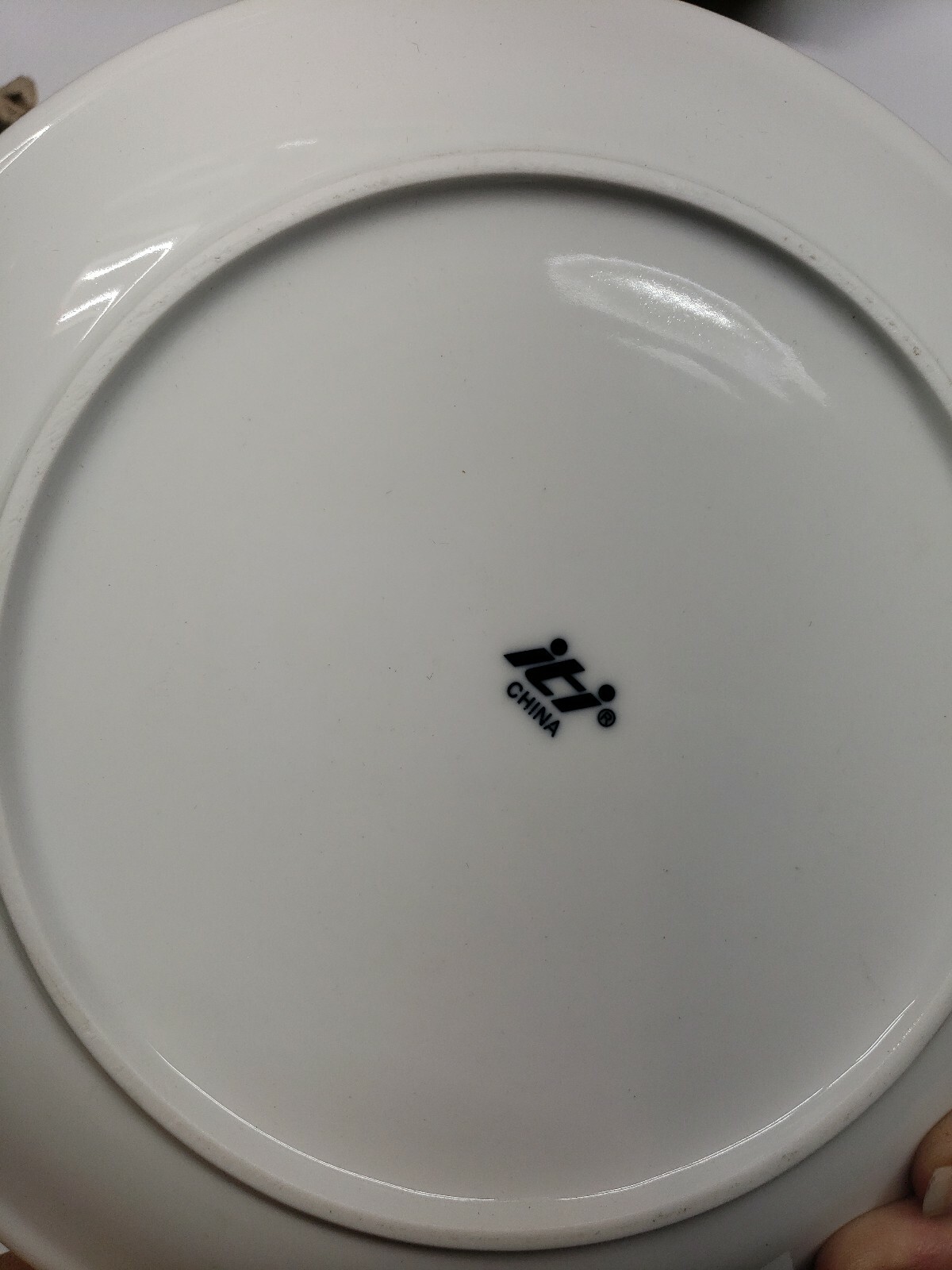 ITI China Dredson 8 3/8″ Plate Narrow Rim Bright White 6 Plates