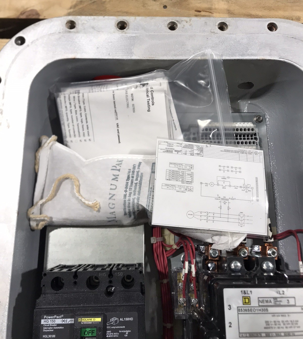 HOUSTON NEW EGS APPLETON AE3BB6S1SN-200 EXPLOSIONPROOF COMBO STARTER SIZE 3