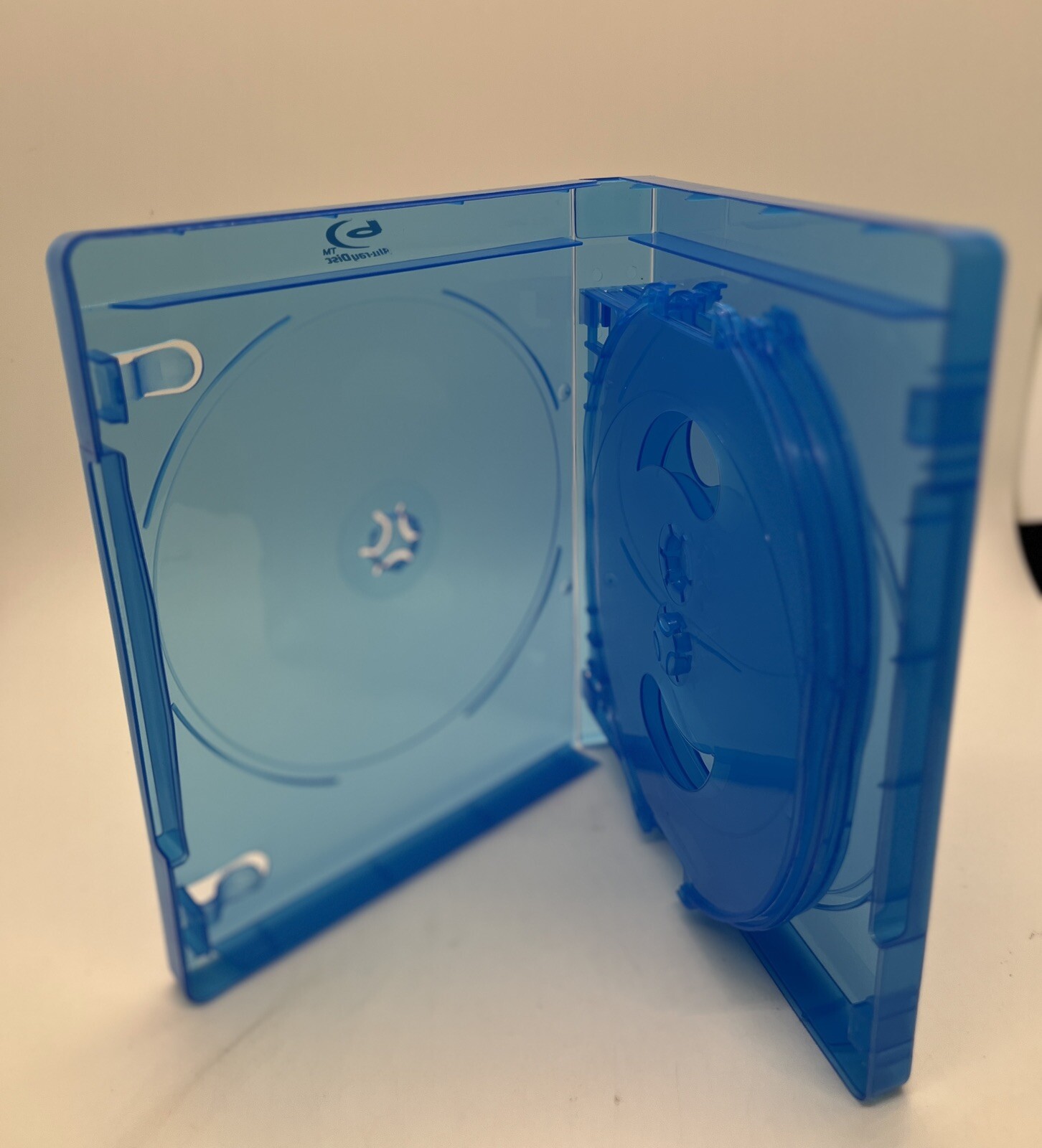SALE! 2 PCS NEW 24mm Blu-Ray 8-Disc Case With BluRay Logo, BRBL2408