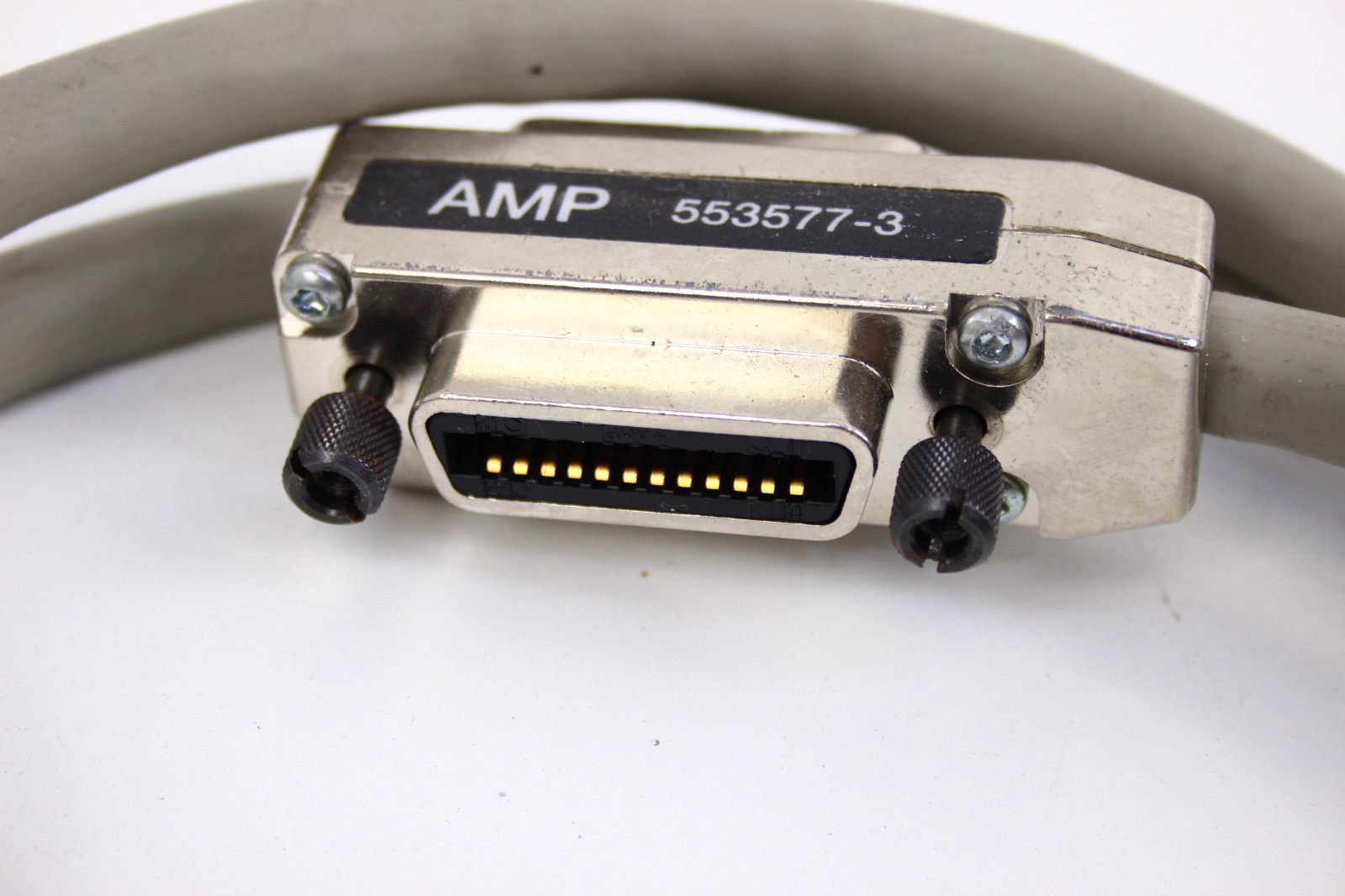 AMP 553577-3 IEEE-48 2 Meter/ 6′ Long 24 Position EMI Shield