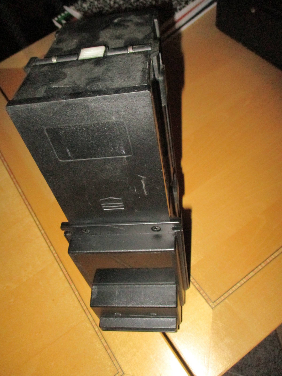 ICT V6-36F0M-USD4-T2 BILL ACCEPTOR, AND MAG. UNTESTED BUT HIGH CHANCE OF WORKING