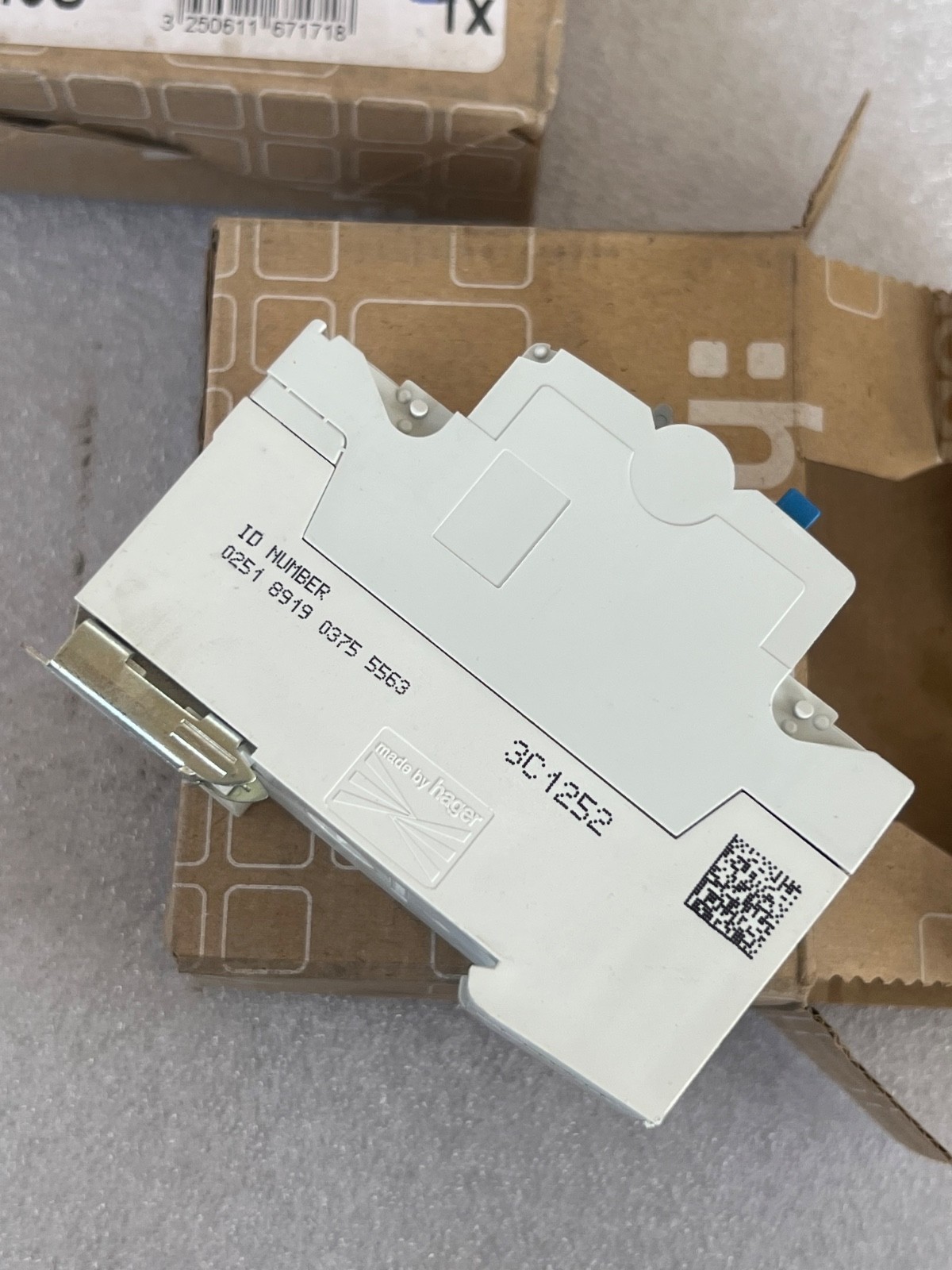 (Lot 2 Pcs) Hager CF240S RCCB