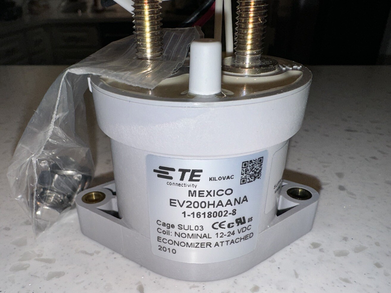 Tyco Electronics Kilovac RELAY EV200 HAANA PN:1-1618002-8 Economizer MEXICO