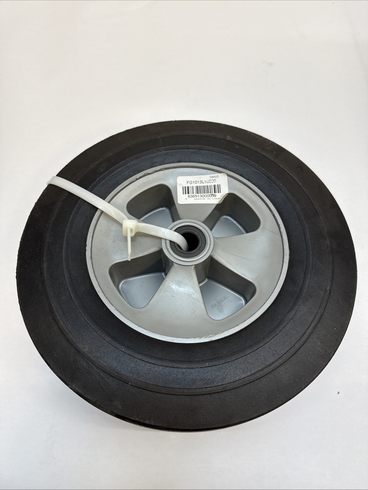Rubbermaid 1013L1 12 in Tilt Truck Wheel