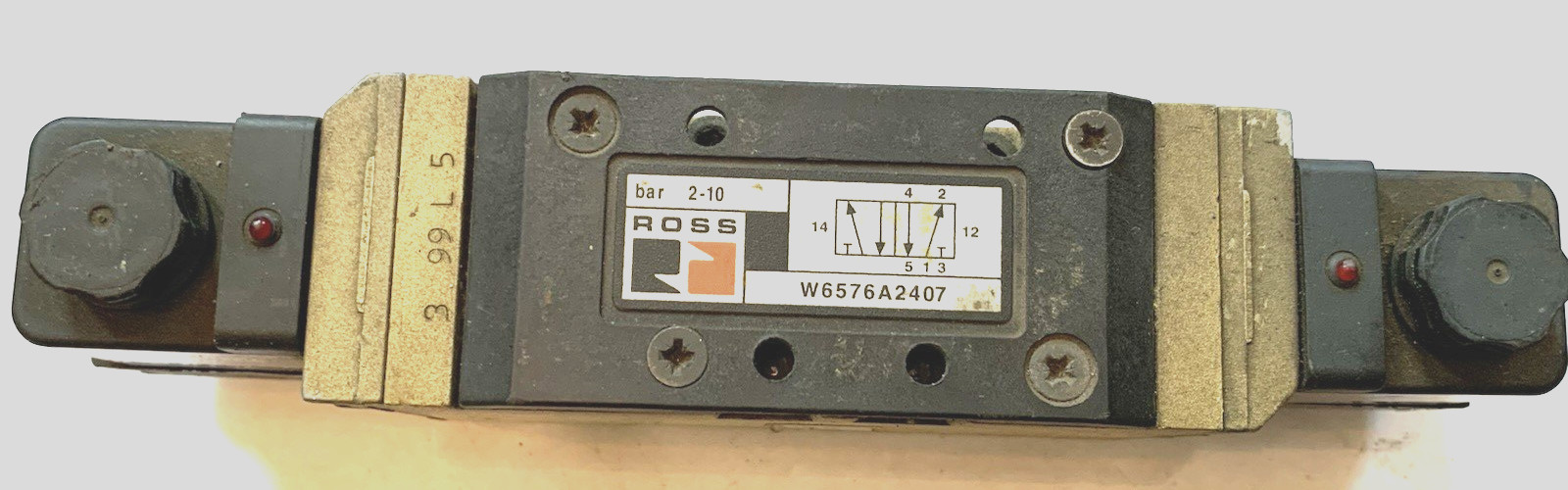 ROSS W6576A2407 PNEUMATIC SOLENOID VALVE, BAR 2-10 $25 + FREE SHIPPING