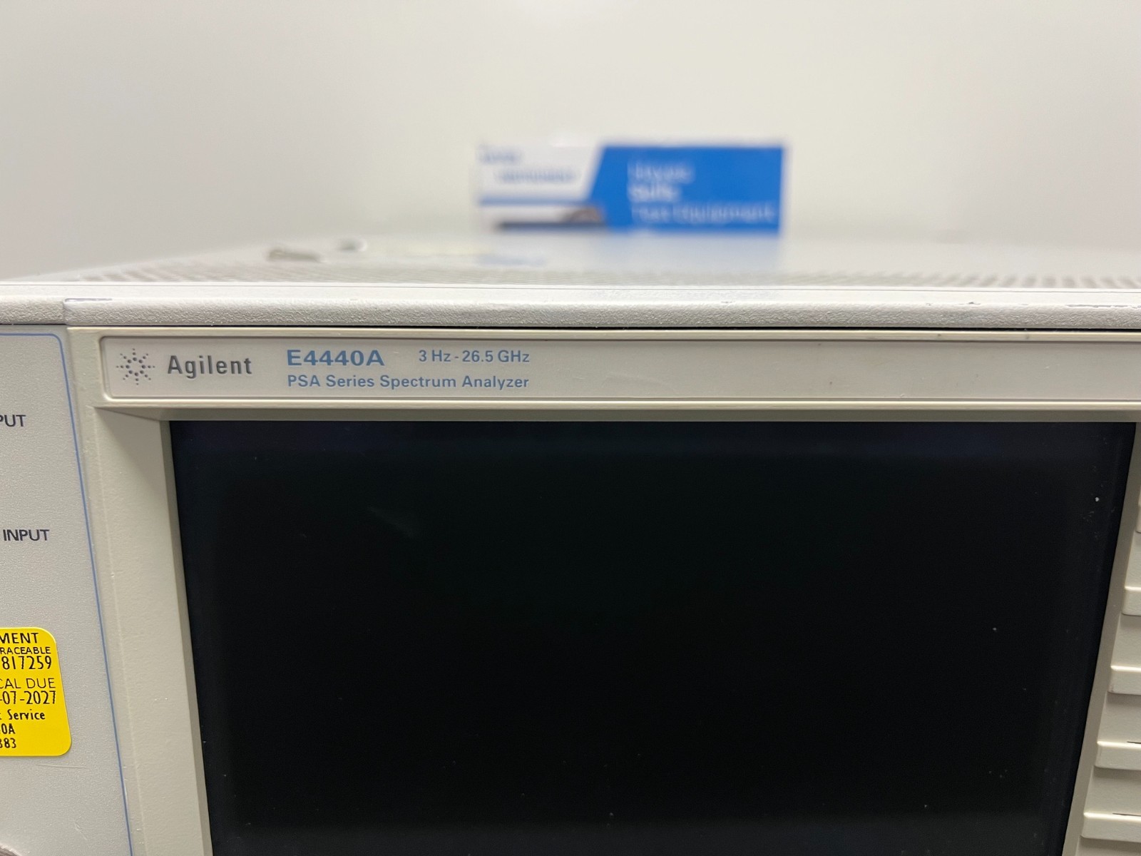 HP / AGILENT E4440A PSA SERIES SPECTRUM ANALYZER, 3Hz to 26.5GHz, CALIBRATED !!