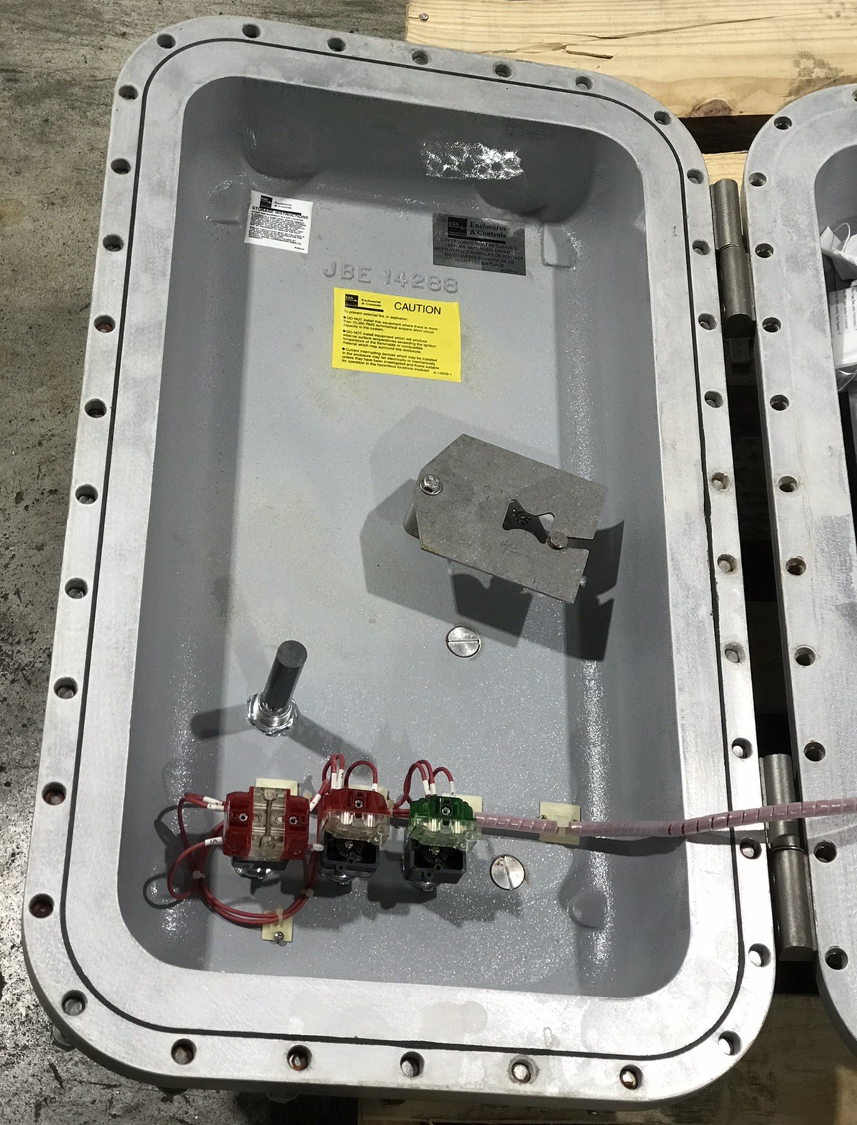 HOUSTON NEW EGS APPLETON AE3BB6S1SN-200 EXPLOSIONPROOF COMBO STARTER SIZE 3