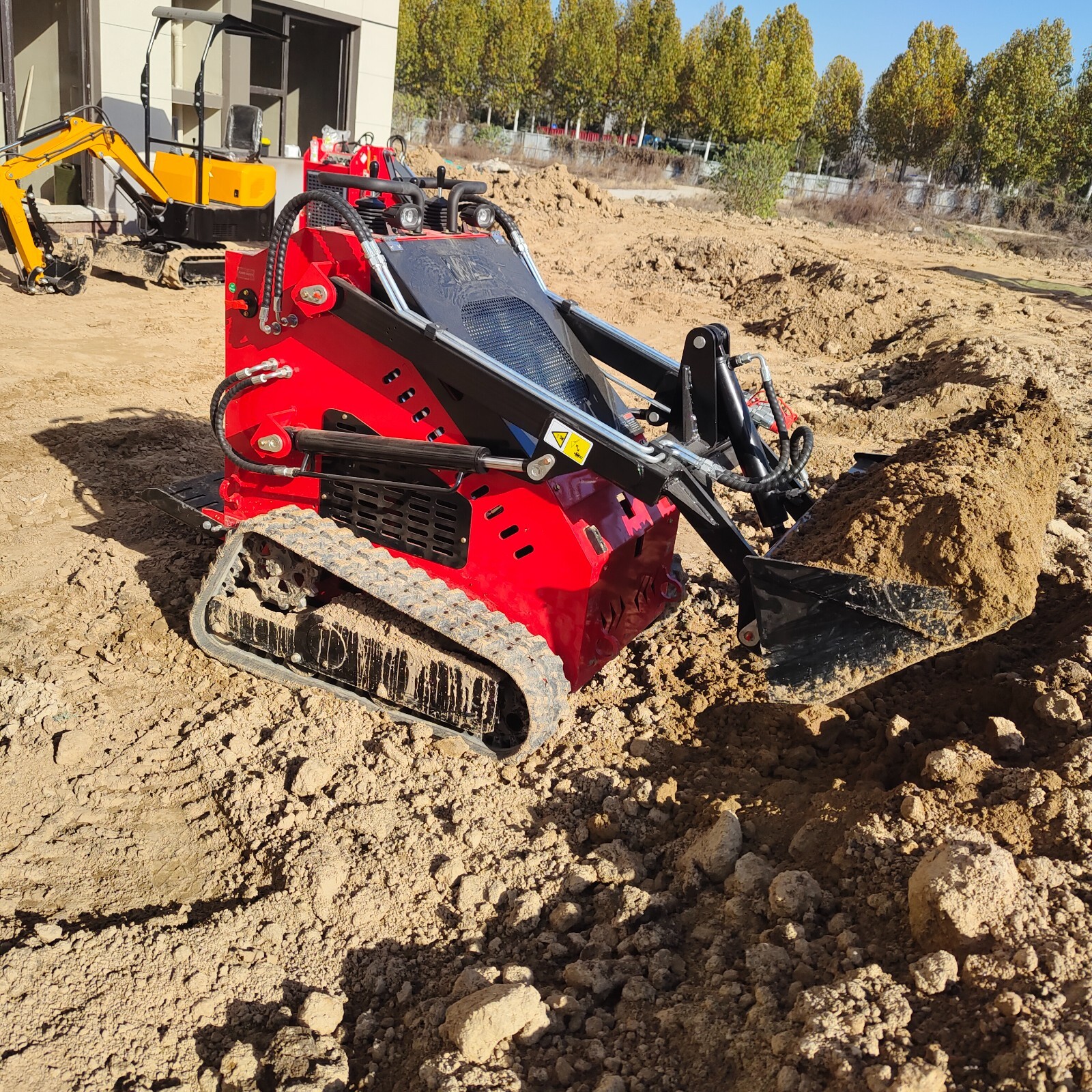 2025 Mini Crawler Track Skid Steer Loader B&S 13.5HP EPA Gas Vertical