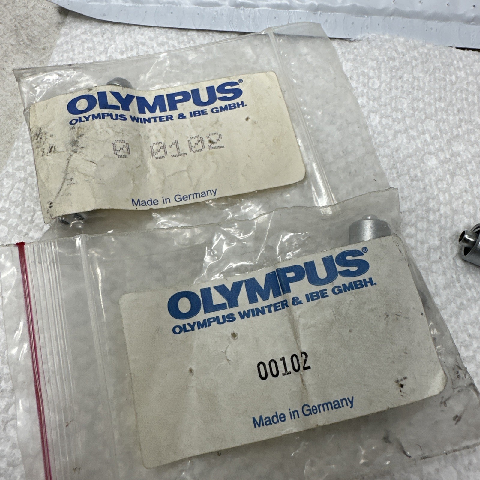 Lot of 3 – Olympus Winter & IBE GMBH Universal Stopcock, Luer Lock – 00102