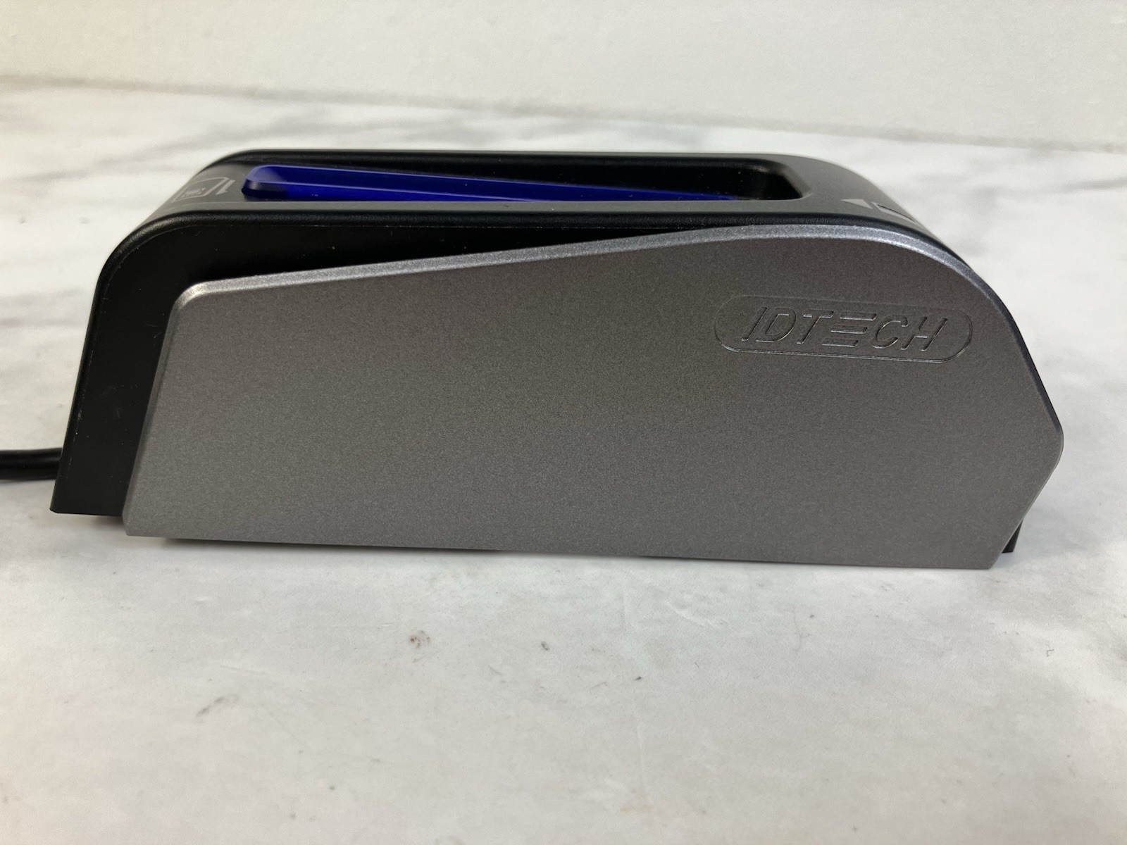 ID Tech Card Reader Augusta S USB IDEM-841P