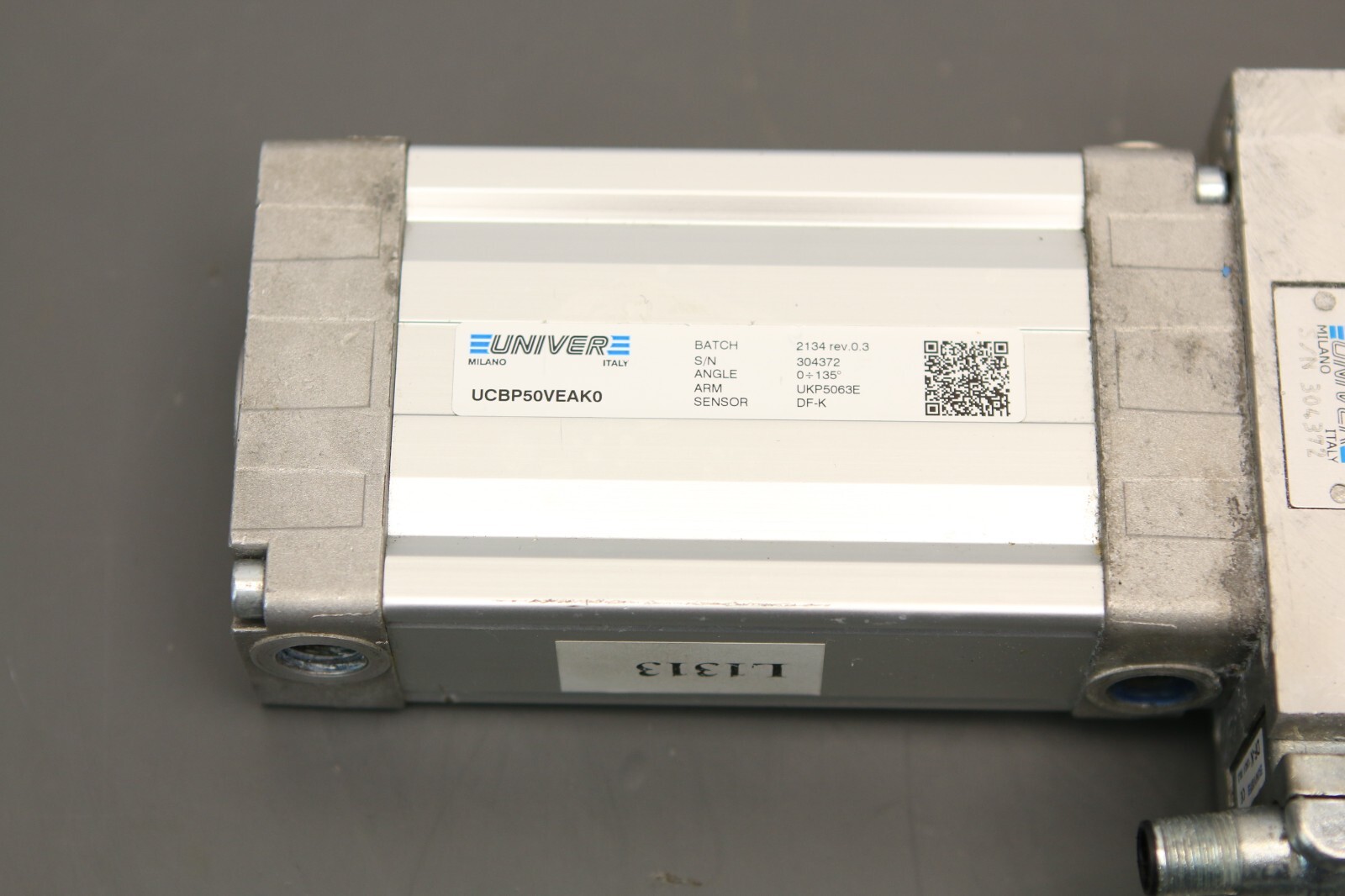 Univer UCBP50VEAK0 Pneumatic Clamping Tool 2134 rev. 0.3, ARM: UKP5063E