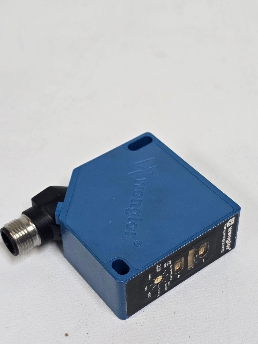 Wenglor CP35MHT80 Laser Distance Sensor 50 350mm RS232 0-10V 4-20mA