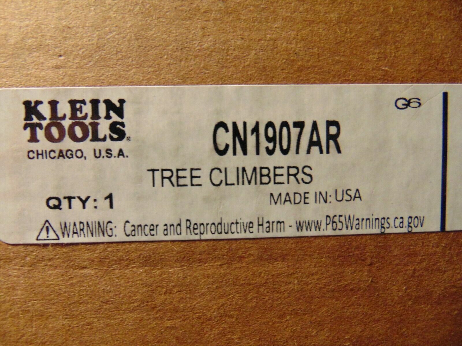 KLEIN TOOLS TREE CLIMBERS SET 2-3/4″ GAFFS Tree Climbing Spikes With L Pads