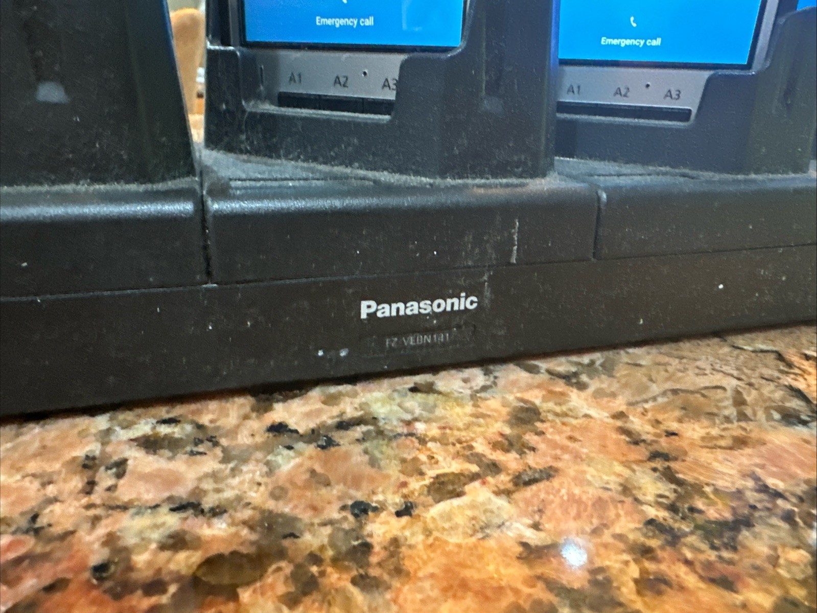 Panasonic FZ-N1EB ToughBook Mobile Handheld Scanner Unlocked Lot Of 5 W/DockChrg