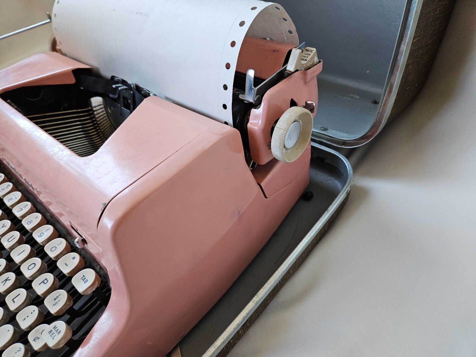 Authenic 1950s Bubble Gum Pink Royal Quiet DeLuxe Typewriter with Carrying Case