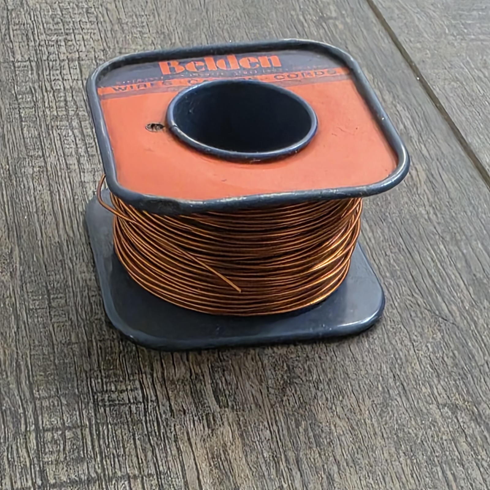Vintage Belden 8063 #22 HNC Nylclad Magnetic Wire 0.5 lb Spool @ 6.2 oz
